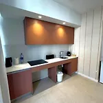 Ahoy Plaza Mayor 公寓式酒店