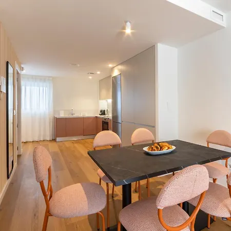 Ahoy Plaza Mayor Апарт-отель 3*