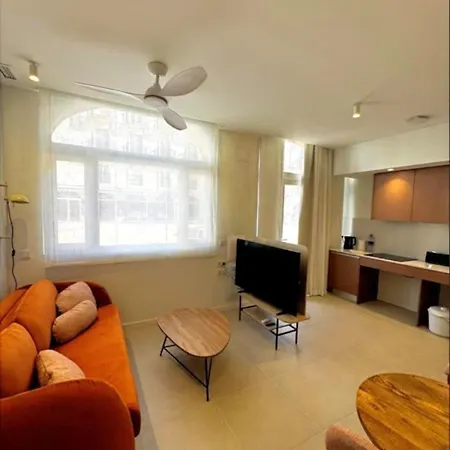 Ahoy Plaza Mayor エルダ